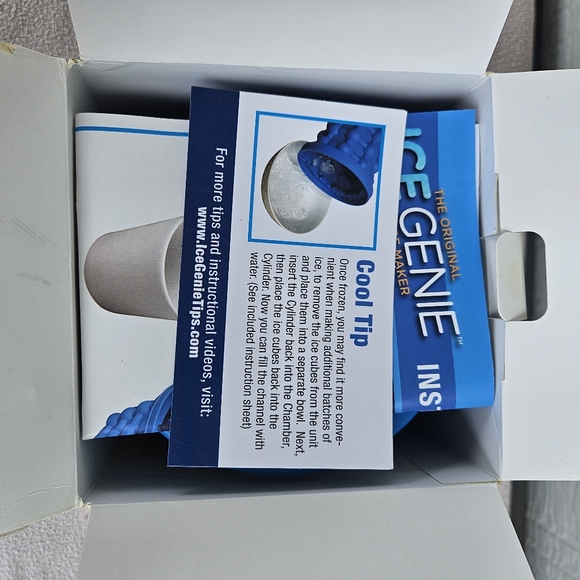 Ice Genie Compact Silicone Ice Cube Maker Fill Freeze Squeeze Space Saver Dorm - Picture 6 of 11